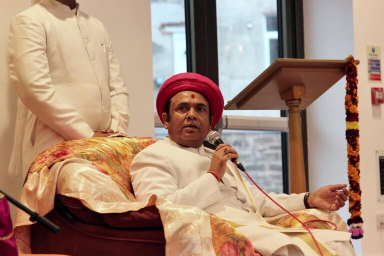 This time last week we welcomed H.H. 1008 Acharya Shree Rakeshprasadji...