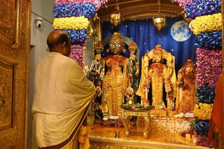 Jay Shree Swaminarayan! Another milestone in our Mul Sampraday...200 y...