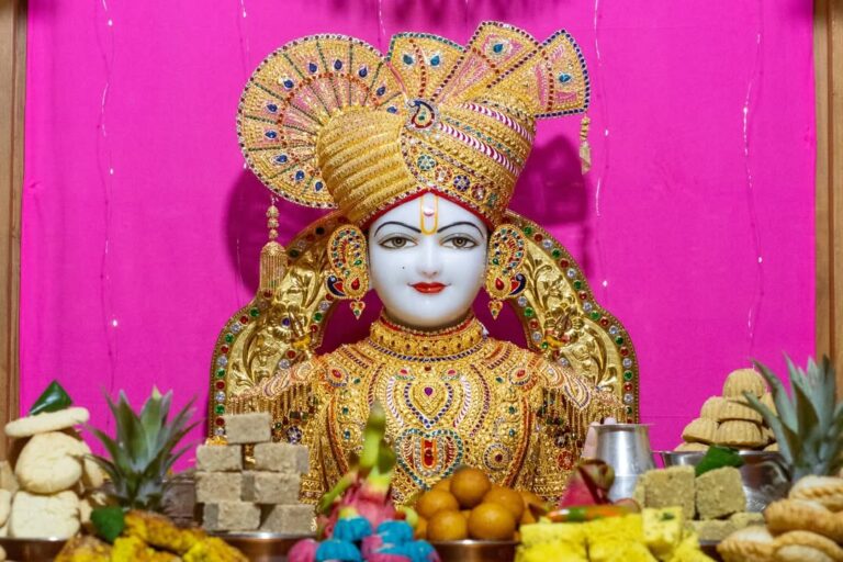Jay Shree Swaminarayan! Nutan Varash na Abhinandan! 🪔 Wishing you all...