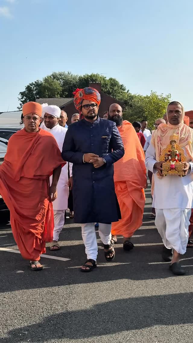 Jay Shree Swaminarayan! We were truly blessed to welcome Vadtal Laljim...